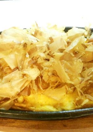 バターたっぷり！ふわふわ山芋鉄板★-レシピのメイン写真