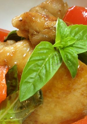 鶏肉とバジルのタイ風炒め♡-レシピのメイン写真