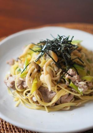 塩麹で♪長葱と豚肉の和風パスタ-レシピのメイン写真
