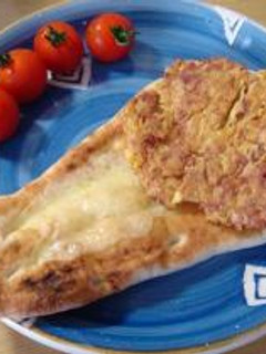 ☆蛋牛ナンサンド(卵とコンビーフのオム風焼き)☆-レシピのメイン写真