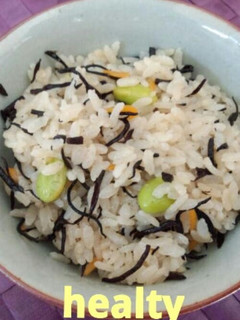 枝豆とひじきの炊き込み御飯-レシピのメイン写真