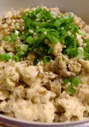 煮奴で炒り豆腐丼-レシピのメイン写真