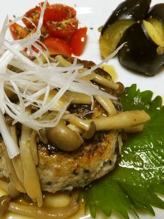 れんこんとひじきの和風あんかけハンバーグ-レシピのメイン写真