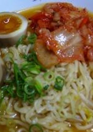 煮卵入り☆キムチラーメン-レシピのメイン写真