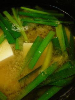 豆腐とニラのみそ汁-レシピのメイン写真