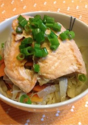 シャケ乗せ 炊き込みご飯-レシピのメイン写真