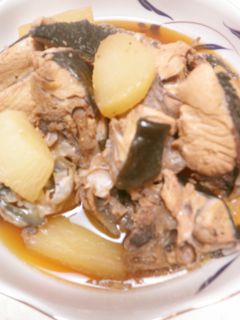 ブリのあらと大根の煮つけ-レシピのメイン写真