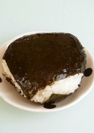 韓国のり風☆おにぎり-レシピのメイン写真