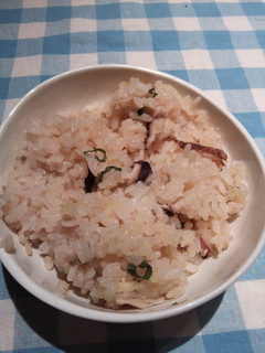 椎茸とさつまいもの炊き込みご飯-レシピのメイン写真
