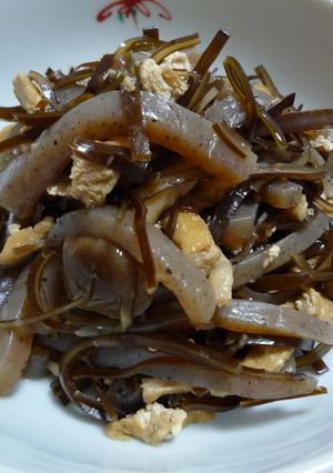 昆布の煮物(簡単・体に良いもの♪)-レシピのメイン写真