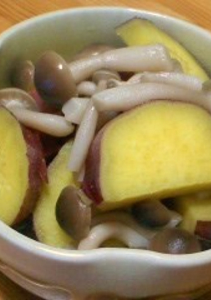 簡単！お手軽！さつまいもとしめじの煮物-レシピのメイン写真