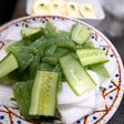 刺身こんにゃくと大根のサラダ