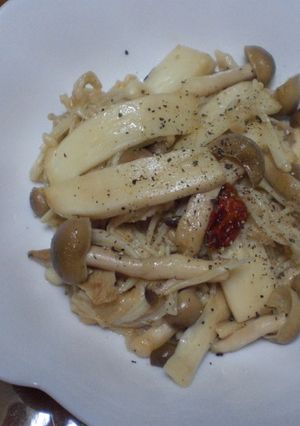 きのこ達のぺペロンチーノ-レシピのメイン写真