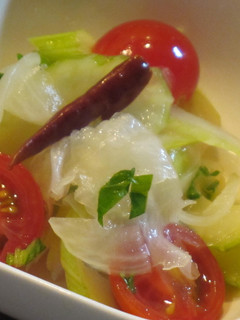 タイ料理屋さんのサラダ-レシピのメイン写真