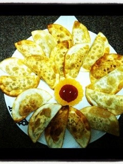 薩摩芋とクラフト パルメザンチーズ揚餃子-レシピのメイン写真