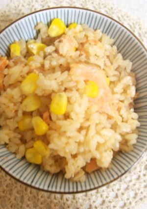 秋鮭とトウモロコシの炊き込みご飯-レシピのメイン写真