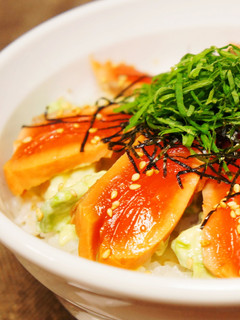 とろ旨!炙りサーモンアボカド丼-レシピのメイン写真