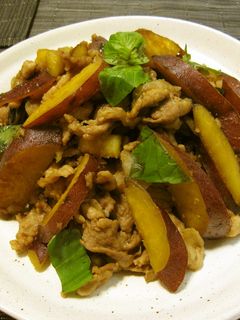 さつまいもと豚肉の炒め煮-レシピのメイン写真