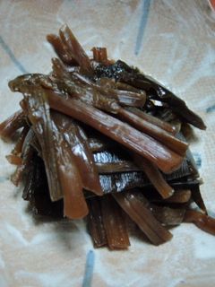 ムラサキイモの茎で作る「昆布入り佃煮」-レシピのメイン写真