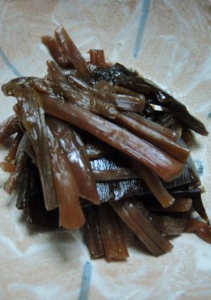 ムラサキイモの茎で作る「昆布入り佃煮」-レシピのメイン写真