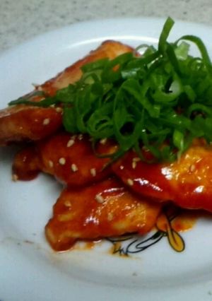 驚きの柔らかさ！鶏ムネ肉でトッポギ風-レシピのメイン写真