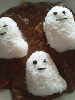 簡単デコ♪レトルトカレーでハロウィン♪♪-レシピのメイン写真