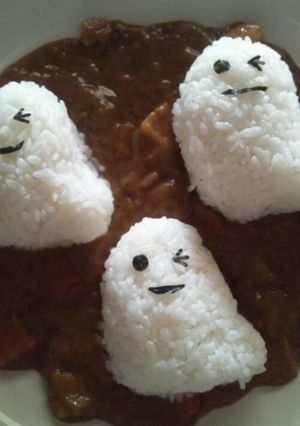 簡単デコ♪レトルトカレーでハロウィン♪♪-レシピのメイン写真