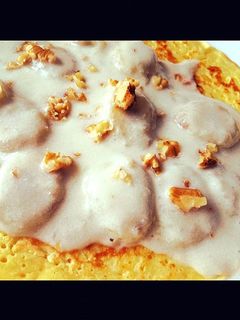 バナナココナッツミルクソースのパンケーキ-レシピのメイン写真