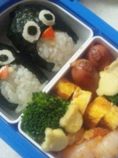 キャラ弁★ペンギンおにぎりお弁当-レシピのメイン写真