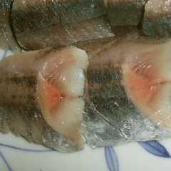 A picture of 秋刀魚の酢〆.