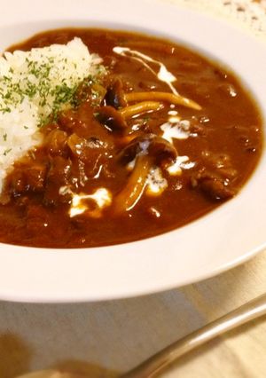 味噌でこくアップ！美味しいハヤシライス-レシピのメイン写真