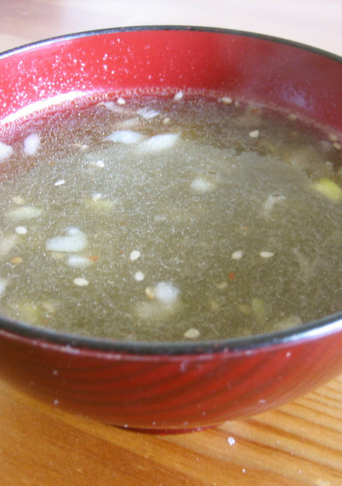 とろろ昆布で簡単♪とろ～り中華スープ-レシピのメイン写真