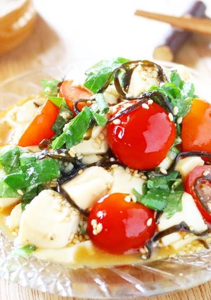 3分!豆腐とトマトの塩昆布ごまサラダ-レシピのメイン写真