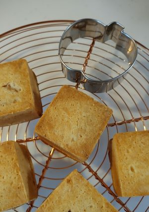 パイナップルケーキ型で☆りんごケーキ🍎-レシピのメイン写真