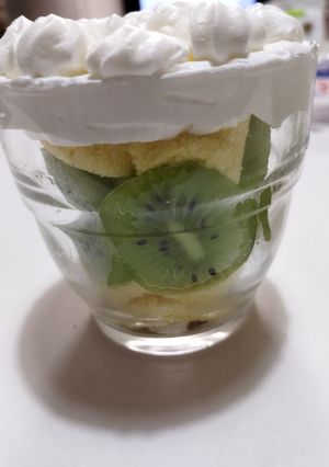 超簡単☆キウイ🥝グラスケーキ🎂-レシピのメイン写真