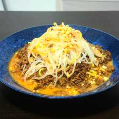 A picture of ゴマだれ＋食べるラー油で 冷やし坦々麺.