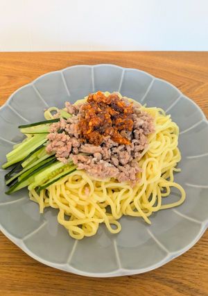 昼食に☆簡単まぜそば風(ジャージャー麺)-レシピのメイン写真