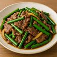 牛肉とにんにく芽のオイスター炒め