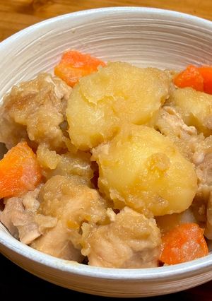 簡単！うまい！鶏肉でほっこり肉じゃが-レシピのメイン写真