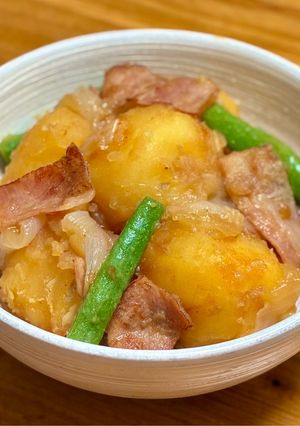 簡単!じゃがいもとベーコンの煮物-レシピのメイン写真