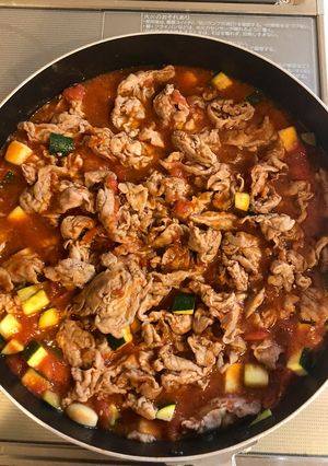 豚しゃぶ肉のトマト缶🥫煮込み-レシピのメイン写真