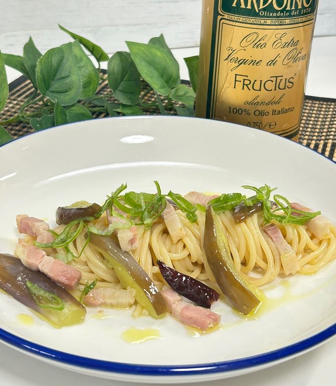 🍝茄子とベーコンのめんつゆペペロンチーノ-レシピのメイン写真