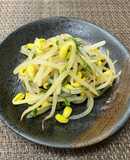 レンジ調理！豆もやしと大葉の旨辛酢和え