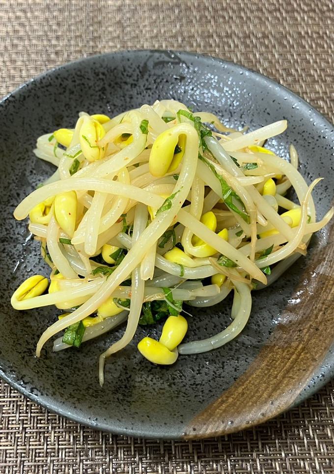 レンジ調理！豆もやしと大葉の旨辛酢和え-レシピのメイン写真