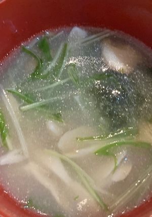 味噌汁　舞茸&椎茸&水菜-レシピのメイン写真