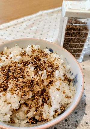 簡単手作り！無添加かつお醤油ごまふりかけ-レシピのメイン写真