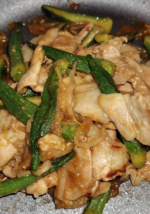 オクラと豚肉の甘辛炒め-レシピのメイン写真