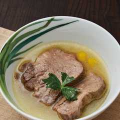 รูปของ 炊飯器で簡単！厚切り牛タンを楽しむゆでタンスープ