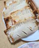 食パンで作るウインナーチーズパイ
