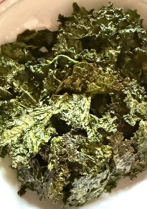 栄養満点　ケールの葉　カリカリ焼き-レシピのメイン写真